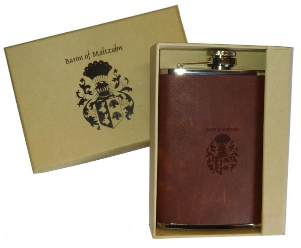 Hip flask AMUNDSEN of brown leather and stainless steel Hip flask AMUNDSEN of brown leather and stainless steel