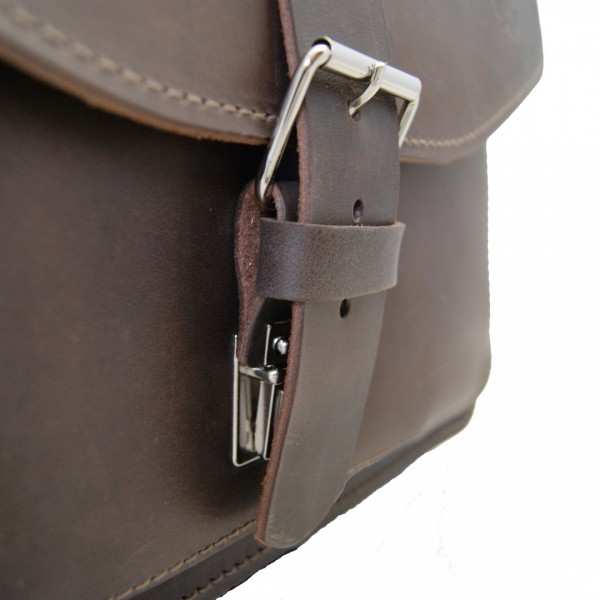 Briefcase HUBBLE of brown leather Briefcase HUBBLE of brown leather