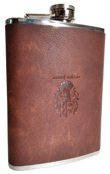 Hip flask AMUNDSEN of brown leather and stainless steel Hip flask AMUNDSEN of brown leather and stainless steel
